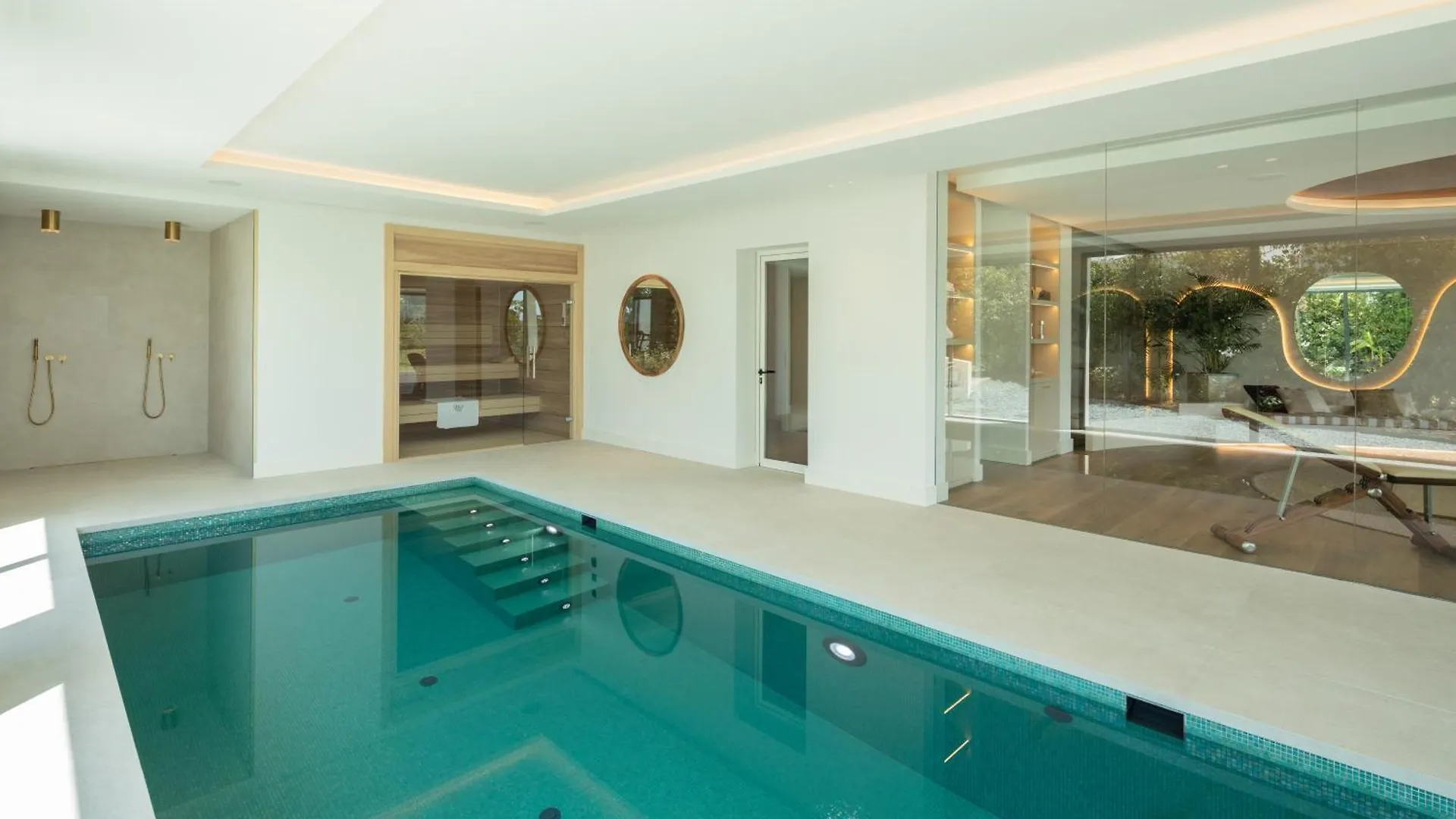 Villa Azur, Nueva Andalucia, Marbella