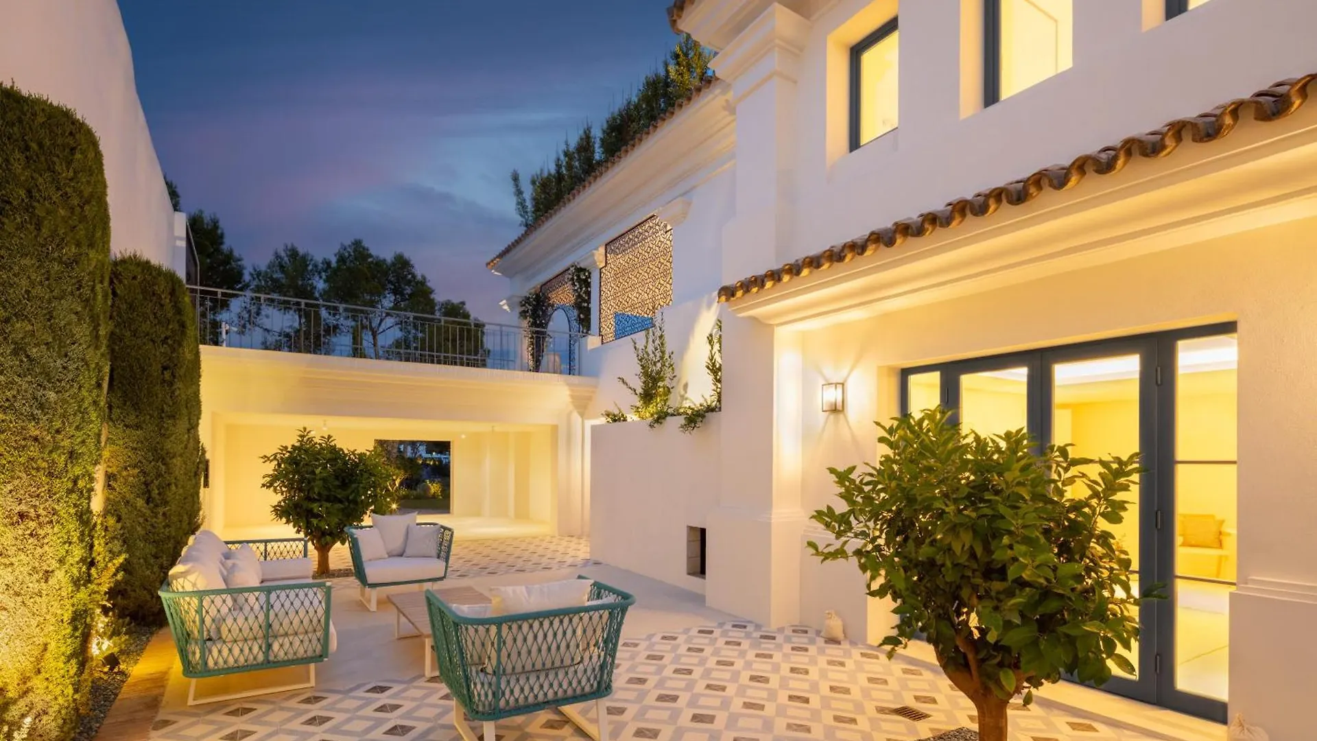 Villa Azur, Nueva Andalucia, Marbella